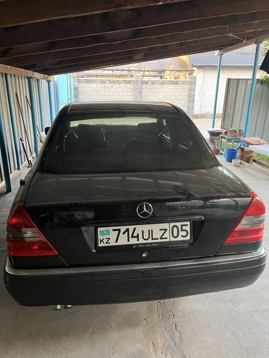 Продам Мерседес C220