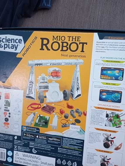 CLEMENTONI Робот за програмиране MIO 2020