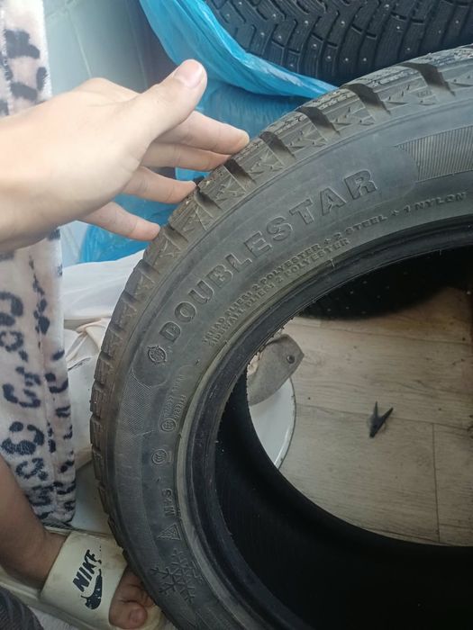 Продам зимние шины