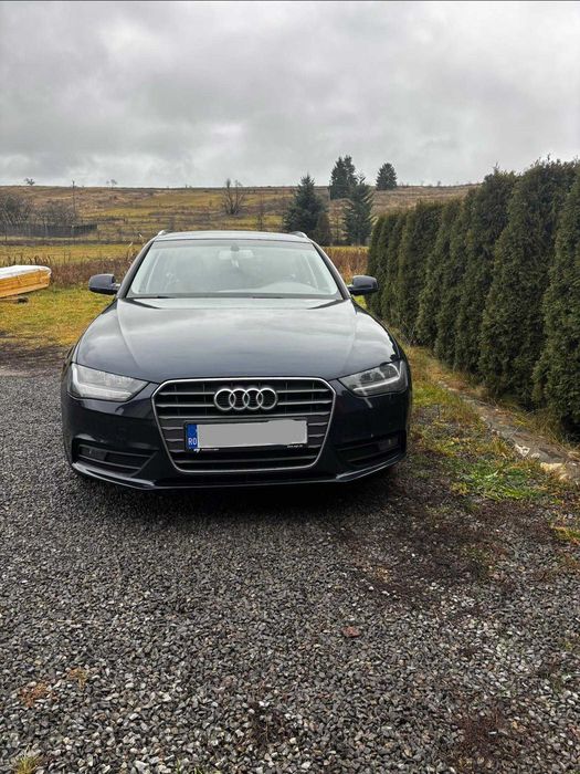Audi A4 Avant B8 2012, 2.0 TDI + set jante aluminiu si anvelope vara