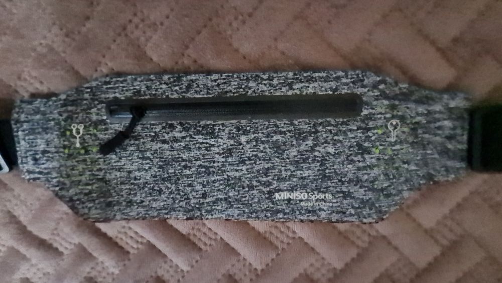 Сумка поясная новая