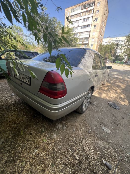 Машина Мерс w202 1,8 автомат