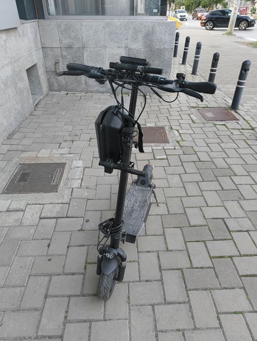 Trotineta Ruptor R1 cu baterie de 60km