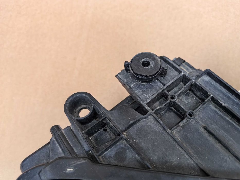 Фар за VW Touareg III / ВФ Туарег 3