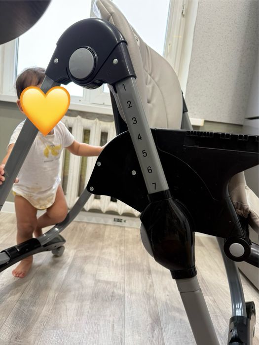 Детский стул для кормления