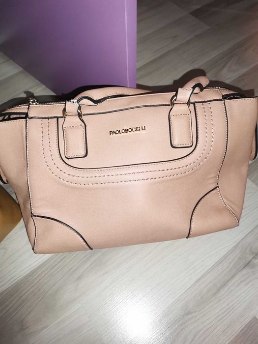 Дамски чанти кожени