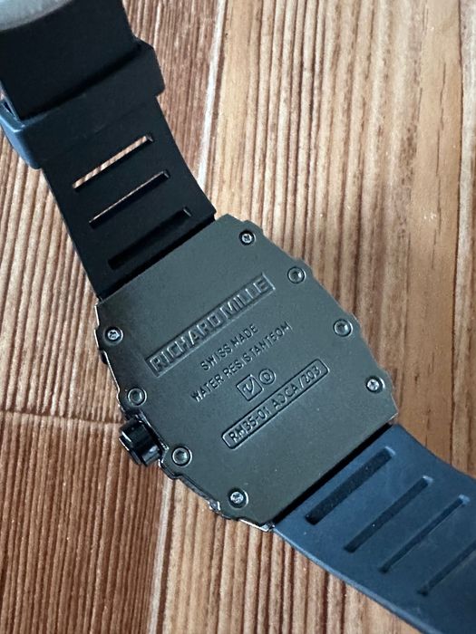 Richard Mille часы кварцевые