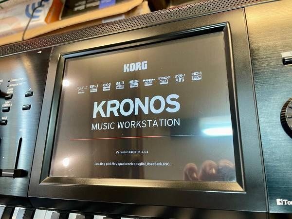 Korg Kronos 2 /73/RH3 (Nou) Japan