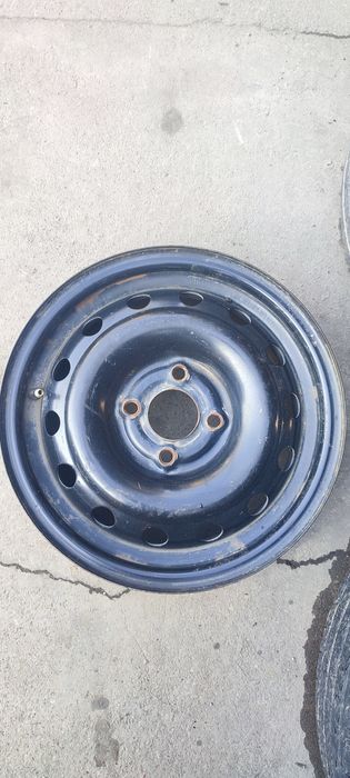 Zapaska uchun R14 diska sotiladi