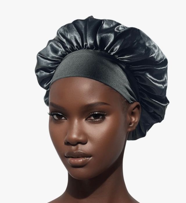 Шапка за коса по време на сън