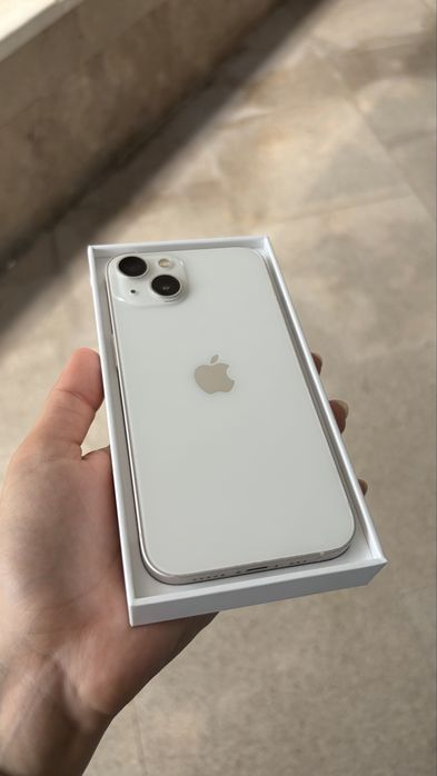 Iphone 13; 128GB; бял