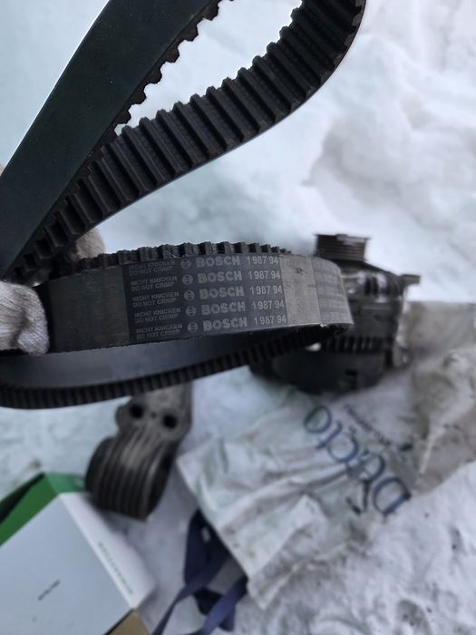 Ауди запчасти продам