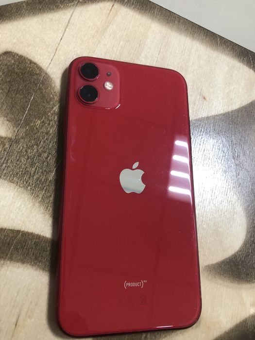 Iphone 11 RED / 64GB