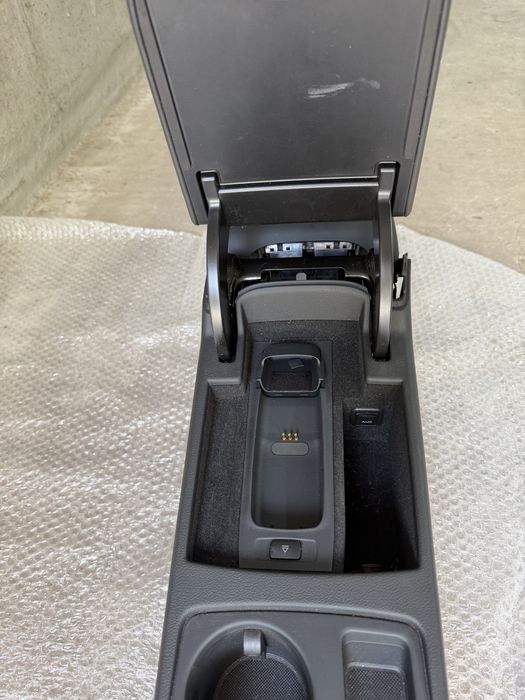 Централна конзола Audi A4/S4 B8/8.5