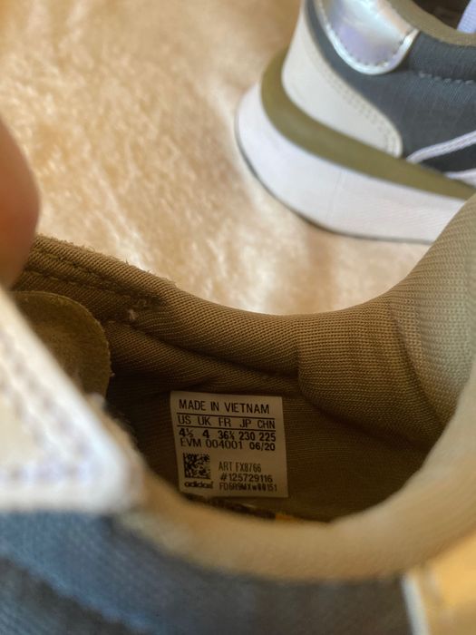 Спортни обувки Adidas