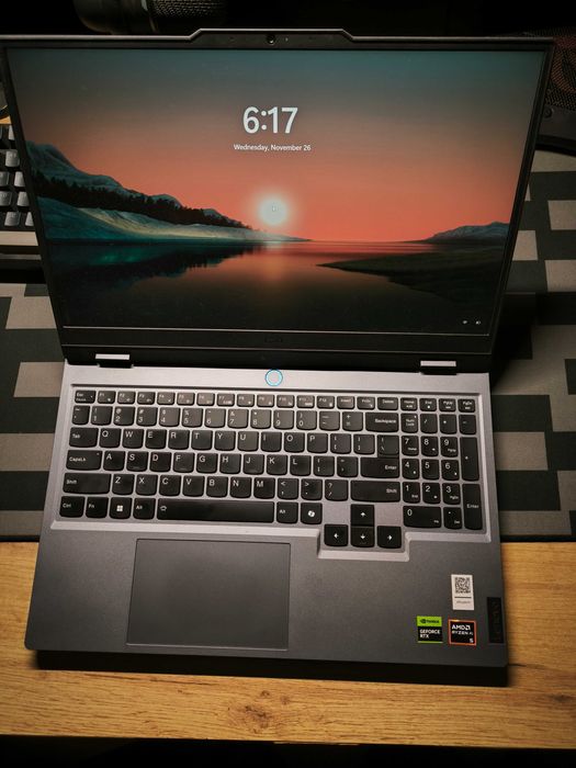 Laptop Gaming Lenovo LOQ 15AHP9 Ryzen 5 8645HS,16GB DDR5,512GB,RTX4050