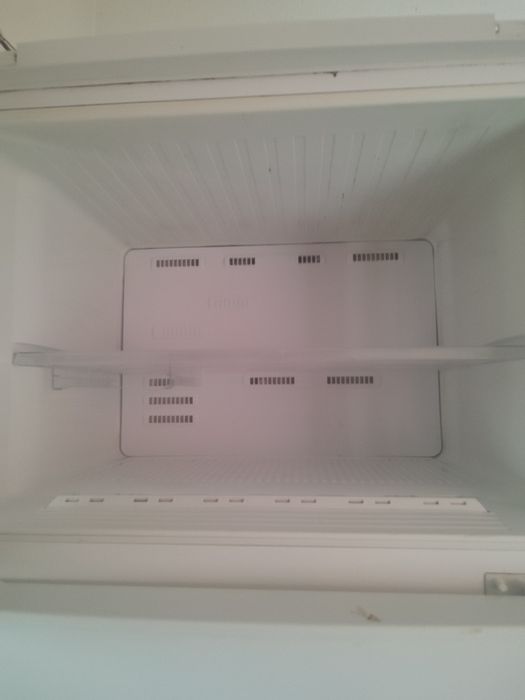 combina frigorifica Beko no frost. nu răcește posibil lipsa freon