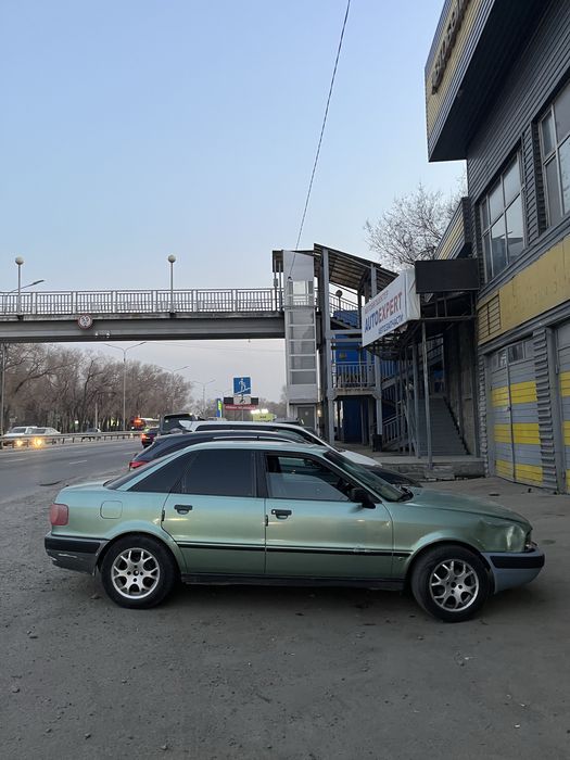 Ауди 80 б4 сатылады