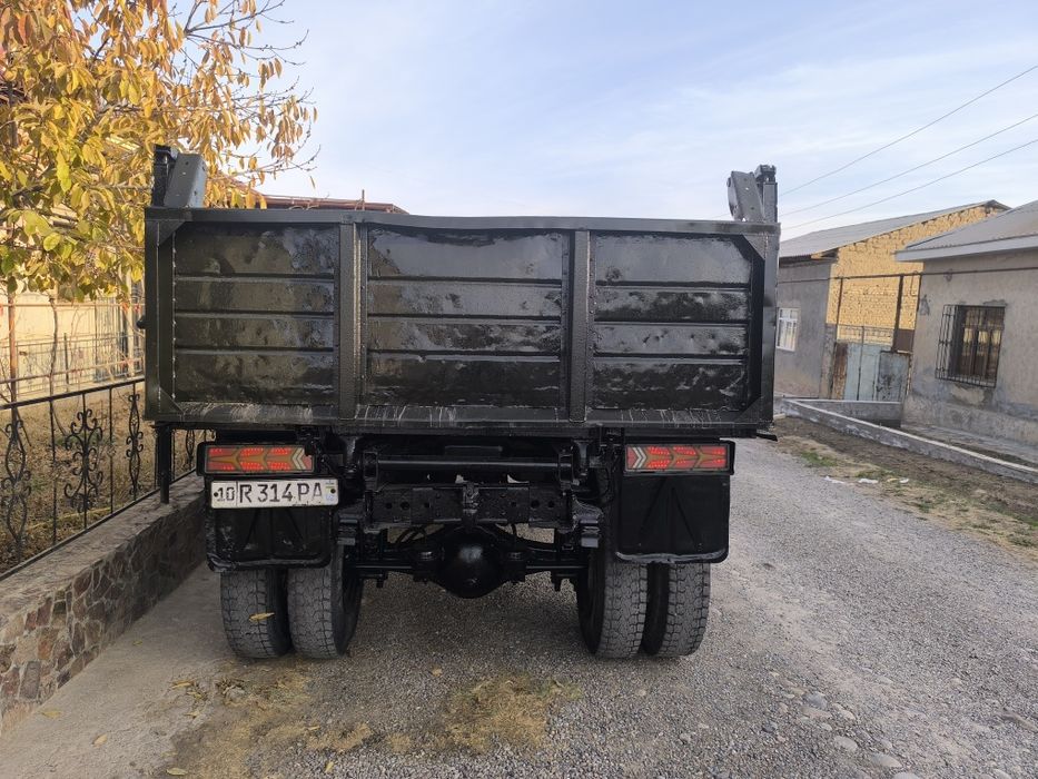 Zil sotiladi mmz4502