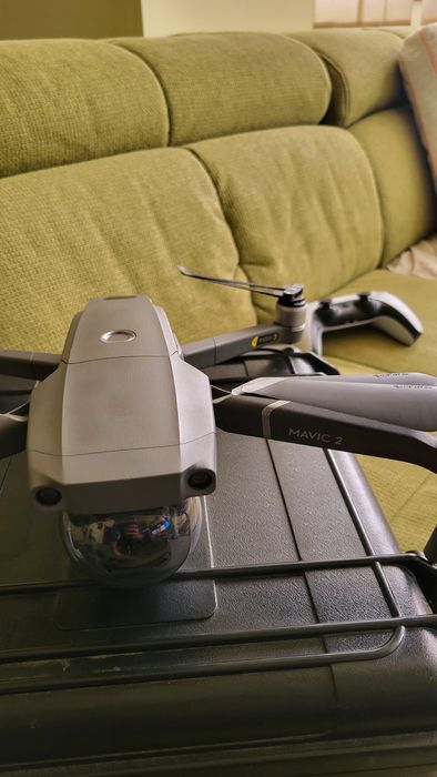 Dji Mavic 2 pro Fly More ( battery power bank )