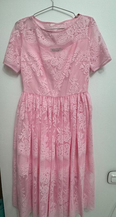 Продам коктейльное платье