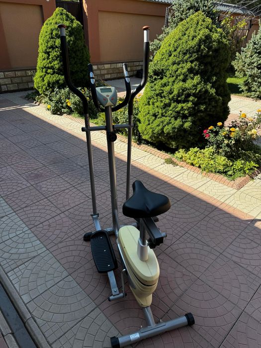 Эллиптический тренажер