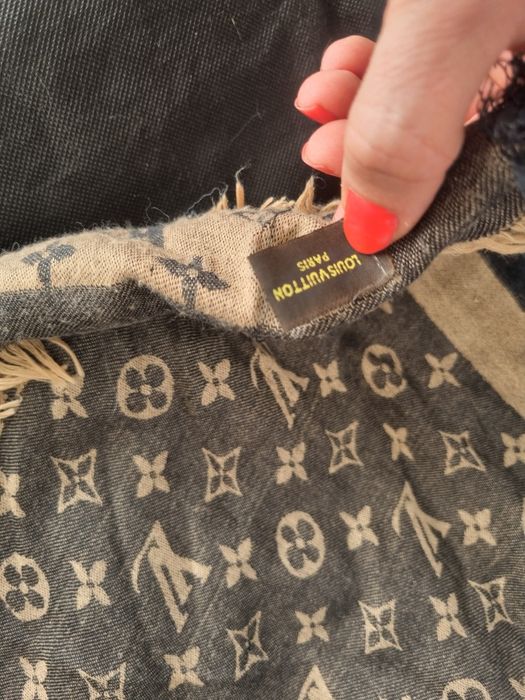 Чантичка  + портфейл +шал Louis Vuitton