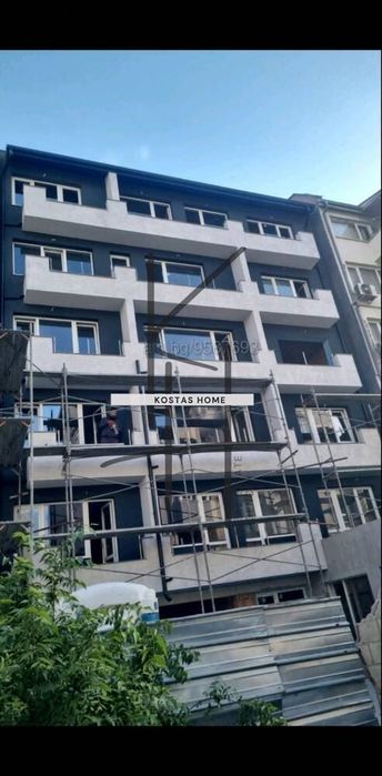 Продава се Офис в Варна, Лятно кино Тракия - 78 кв.м за 1513 €/кв.м - Снимка #1