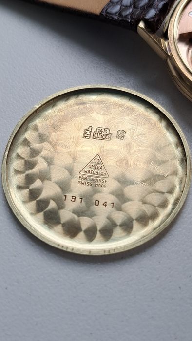 Ceas de Aur 14 K Omega Geneve