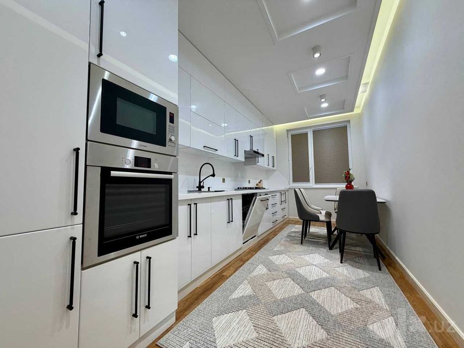 Ц-5 у метро Абдулла Кадыри — 3 комнаты, 114 м²`