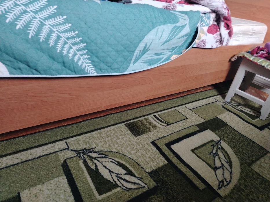 Продам кравать с матросам