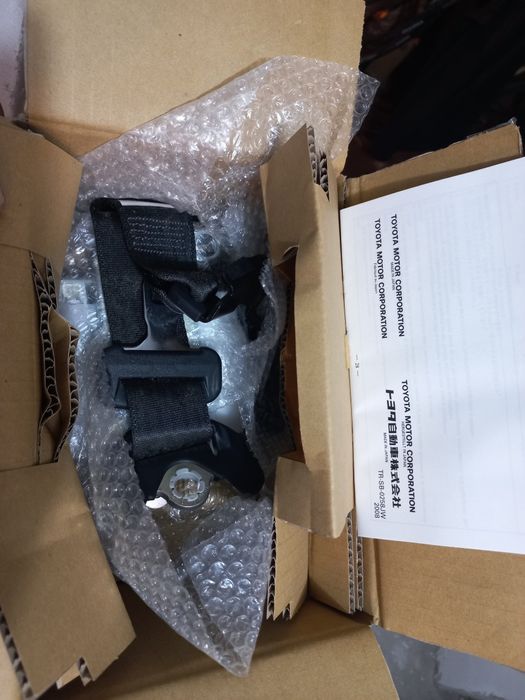 Преден ляв колан  Лексус RX 2009-2015