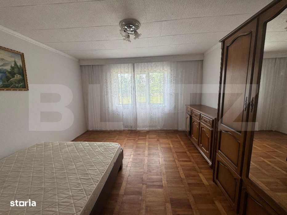 Casa de vanzare, cu 3 camere, 116 mp in Șoimus