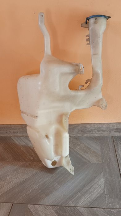 Казанче за volvo v40