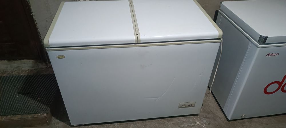 Продам морозильник