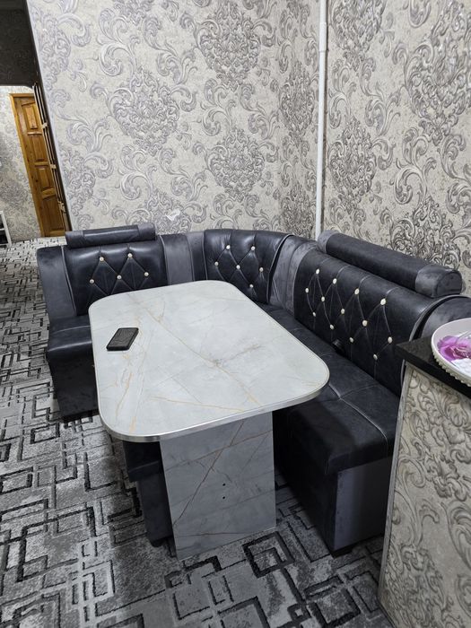 Супер скидко куинни уголоки.оптимга