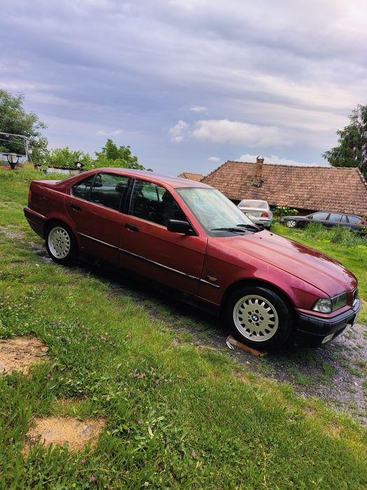 Vând BMW E36 Sedan