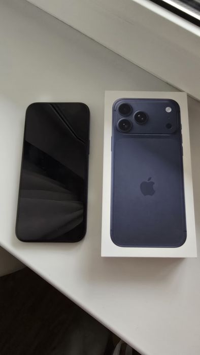iPhone 17 Pro Max, 512 ГБ, тёмно-синий