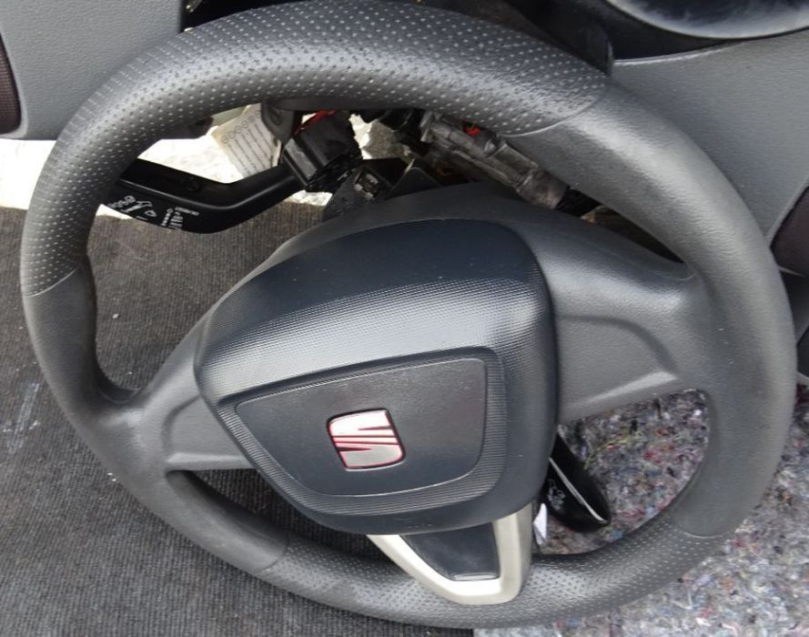 Volan Seat Ibiza din 2010