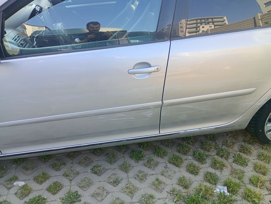 Vând Golf 5 GTI  200cp