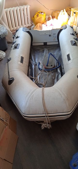 Продам каучуковую лодку