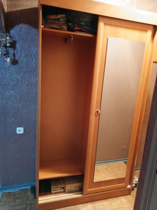 Продается прихожая