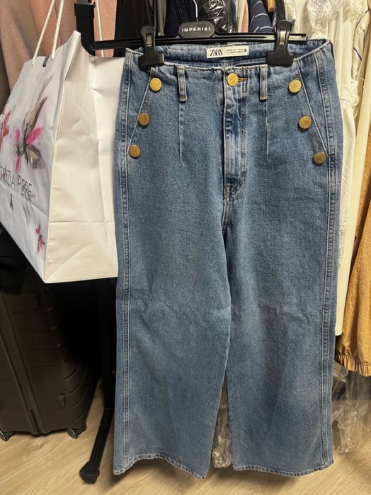 Дънки ЗАРА  нови 15€