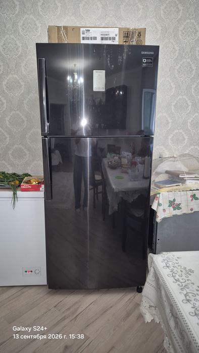 Продам холодильник