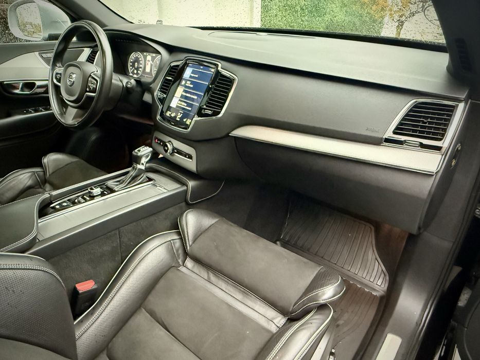 Volvo XC90 R Design D5 AWD 7 Locuri! Garantie 12 Luni