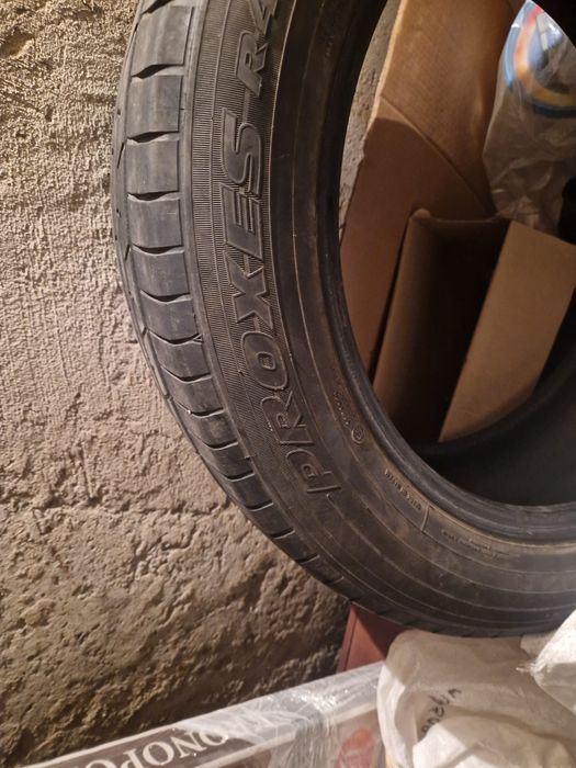 Vând anvelope de vară