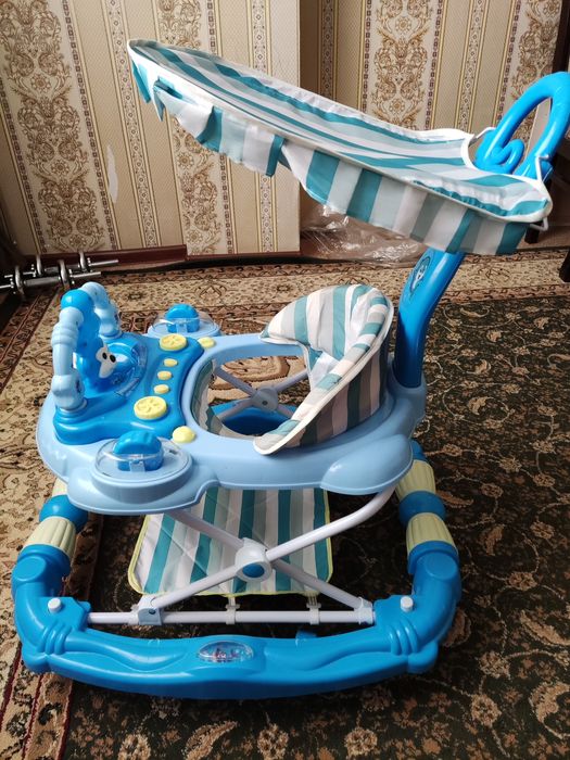 Ходунок детский.