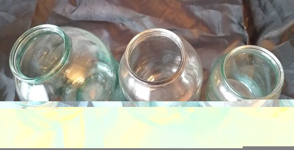 Банки стеклянные 3, 2, 1 литра.