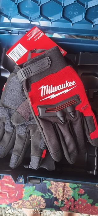 Milwaukee перчаткаси
