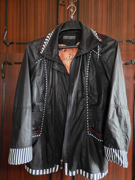 Дамско пролетно яке